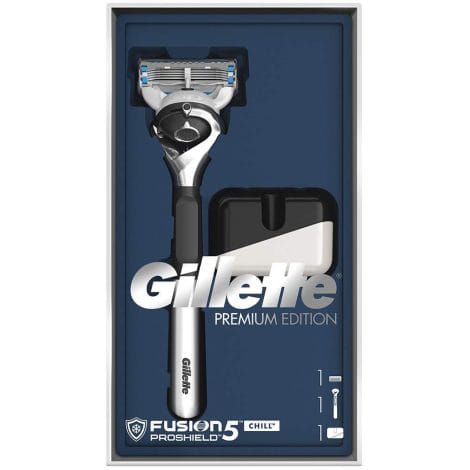 Gillette Fusion5 ProShield Chill Rasoir pour homme + support magnétique:Rasoir Gillette Fusion5 ProShield Chill avec un support aimanté, spécialement conçu pour les hommes.