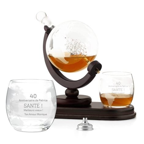 Ensemble Whiskey Globe avec verres gravés – Cadeau d’anniversaire parfait pour les hommes – Santé!