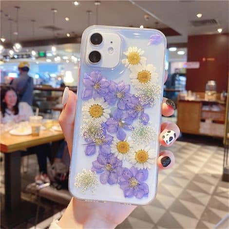 Coque TPU souple EYZUTAK pour iPhone 12/12 Pro 6,1″, avec véritable fleur séchée et feuille, protection florale pour femmes et filles.