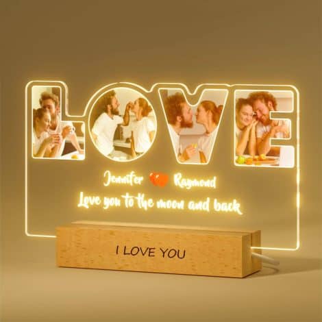 Lampes en acrylique avec cadre photo personnalisé. Idées cadeaux uniques pour couples. Parfaits pour Noël 2023.