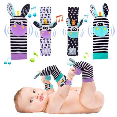 Paraphrase : Coffret 4 pièces chaussettes rotin bébé, bracelet rotin, jouet éducatif doux pour nouveau-né, cadeau naissance 0-36 mois.