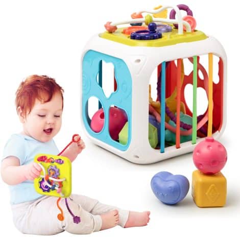 Cube sensoriel Montessori 7 en 1, jouet éducatif pour bébés de 18 mois et plus.