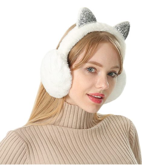 Cache-oreilles doux et pliable iEasey en peluche, avec une mignonne conception de fourreau d’oreilles, chaud et ajustable pour protéger vos oreilles pendant l’hiver. Idéal pour le ski, les voyages, et un cadeau de Noël.