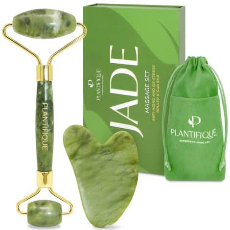 Ensemble de soins de la peau en jade : Roller facial et Masseur Gua Sha pour lutter contre les signes du vieillissement.