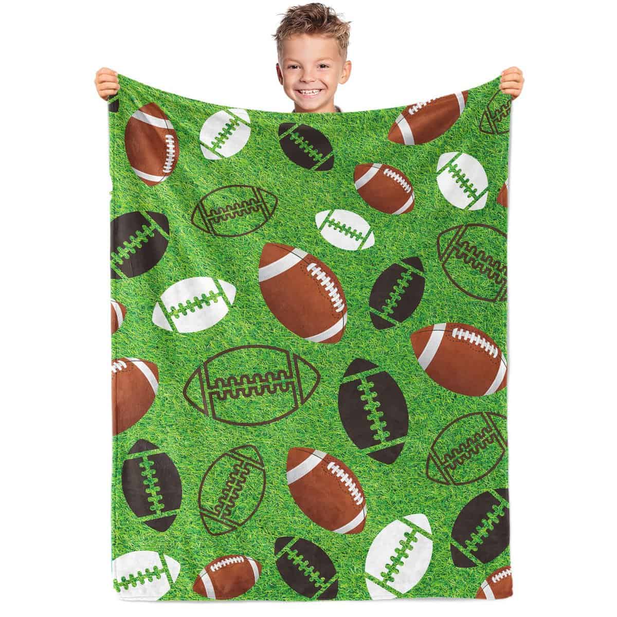 Couverture de football, cadeau de football pour garçons, couverture polaire moelleuse pour enfants et hommes, chaude et douce - Vert - Pour canapé, chambre d'enfant, fans de sport (130 x 152 cm)